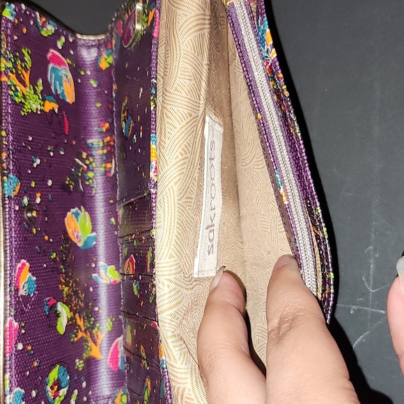 Sakroots Floral Trifold Wallet - Picture 7 of 8